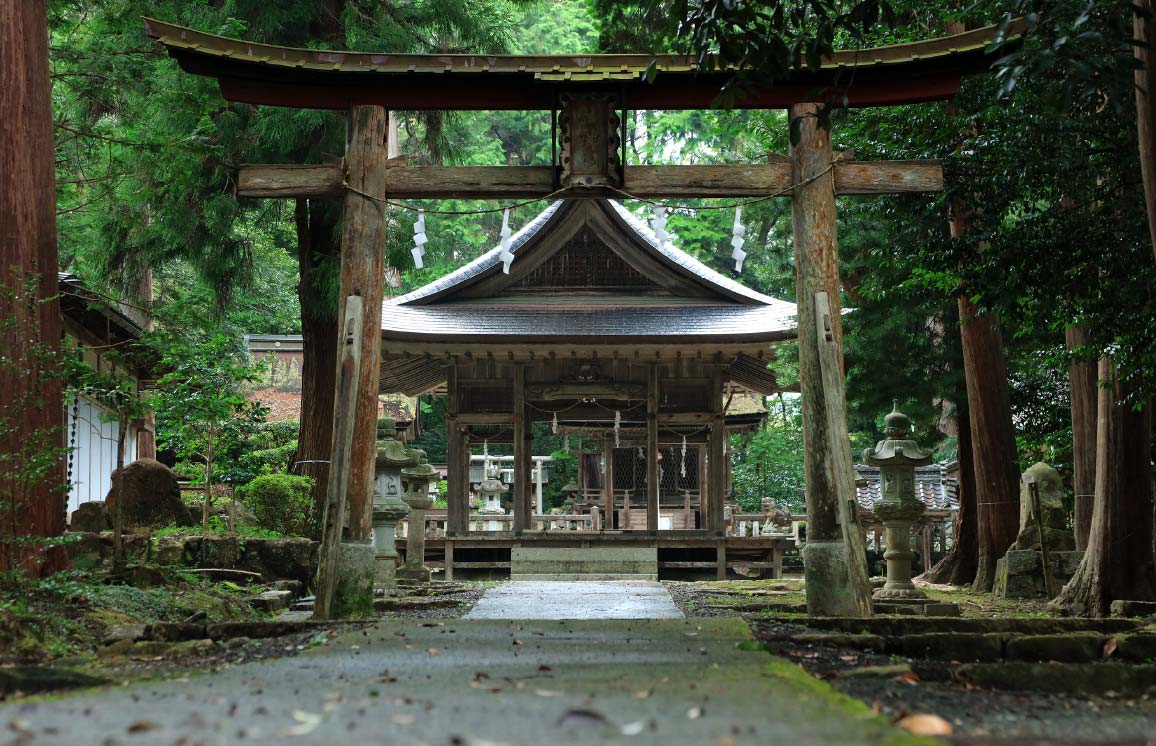 融神社